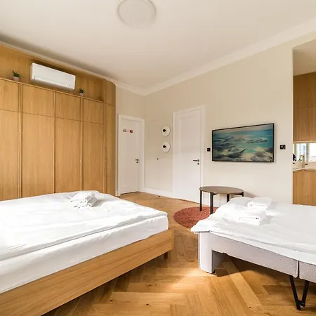 Apartament Kamienica Wiedenska By Bookinghost *