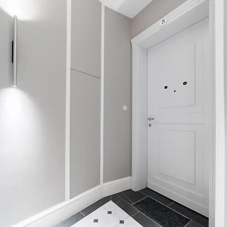 Apartament Kamienica Wiedenska By Bookinghost