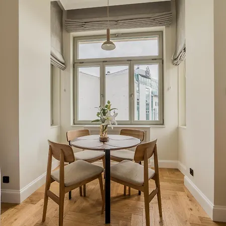 Kamienica Wiedenska By Bookinghost Apartament Poznań