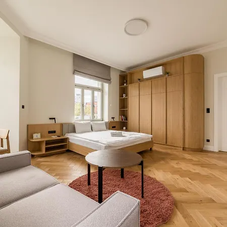 Apartament Kamienica Wiedenska By Bookinghost *