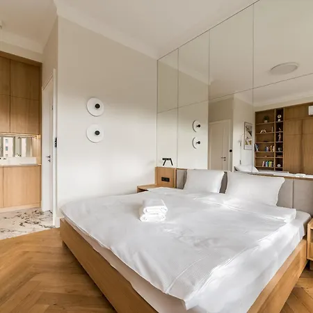Kamienica Wiedenska By Bookinghost Apartament *